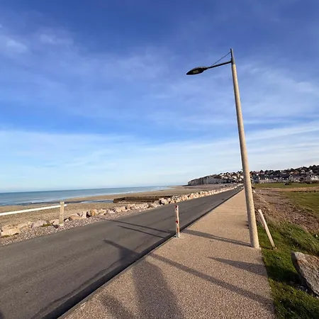 Hébergement de vacances Charmante Maison Avec Jardin&parking, équipé Et Confort - 10 Min à Pied De La *